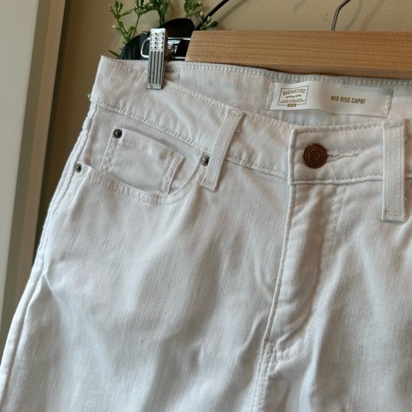 Levi’s Jeans - Picture 6 of 7